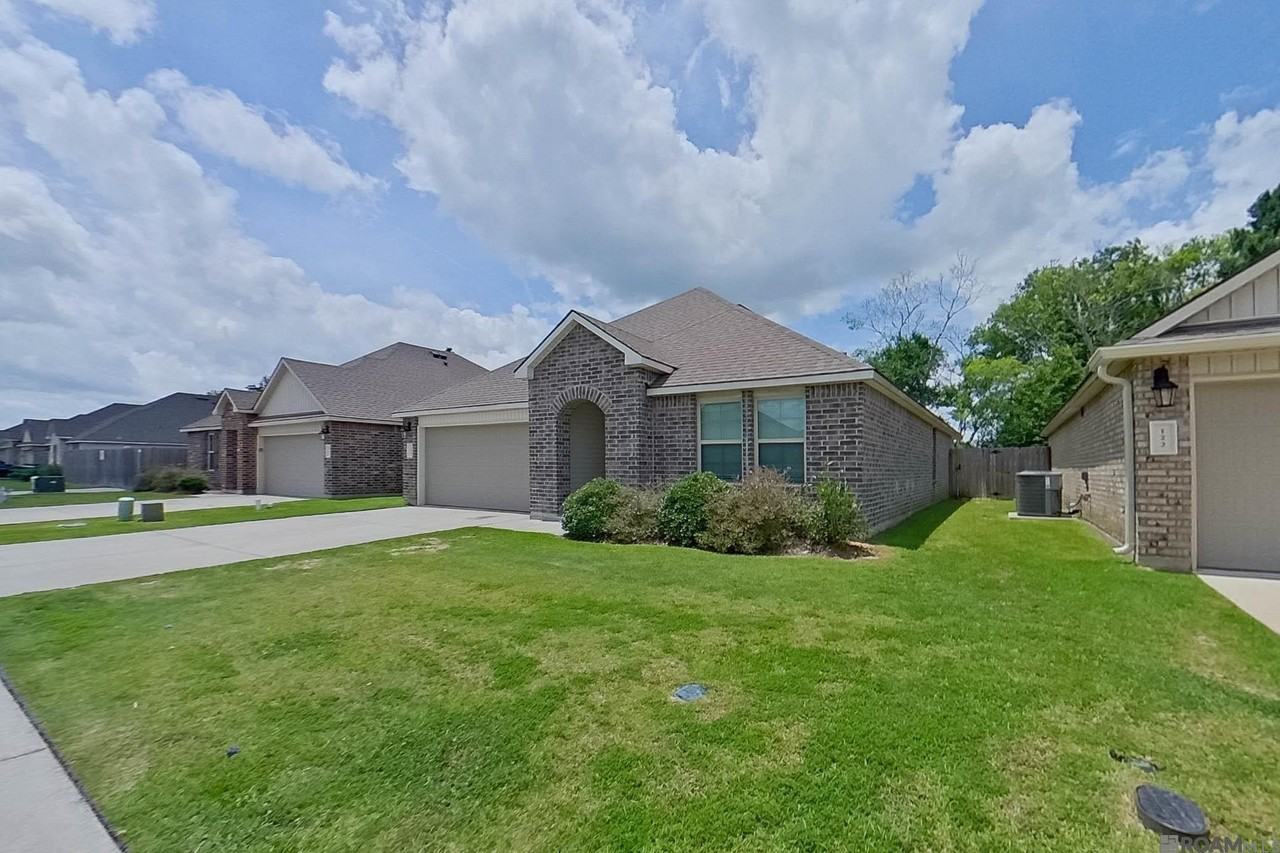 124 Yardley Ct - Photo 2 of 27