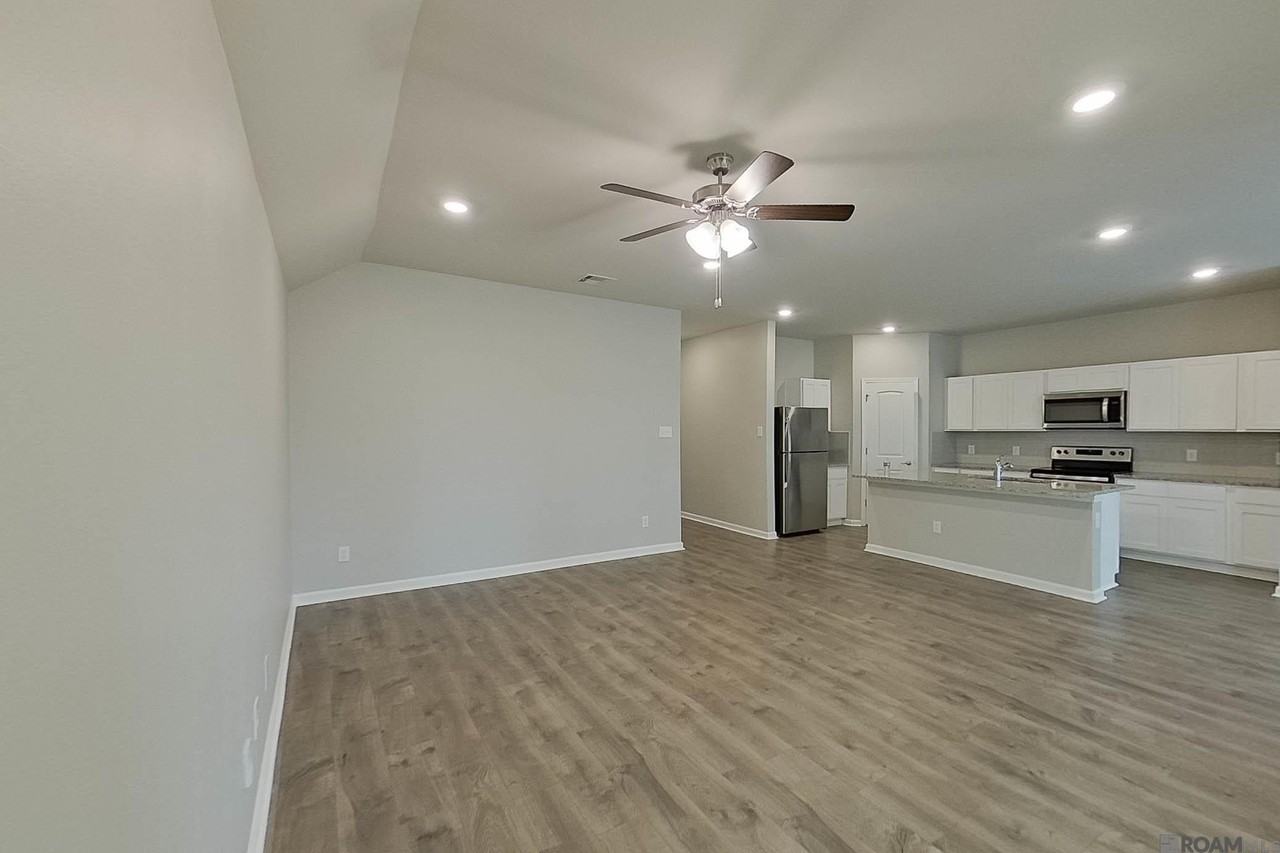 124 Yardley Ct - Photo 5 of 27