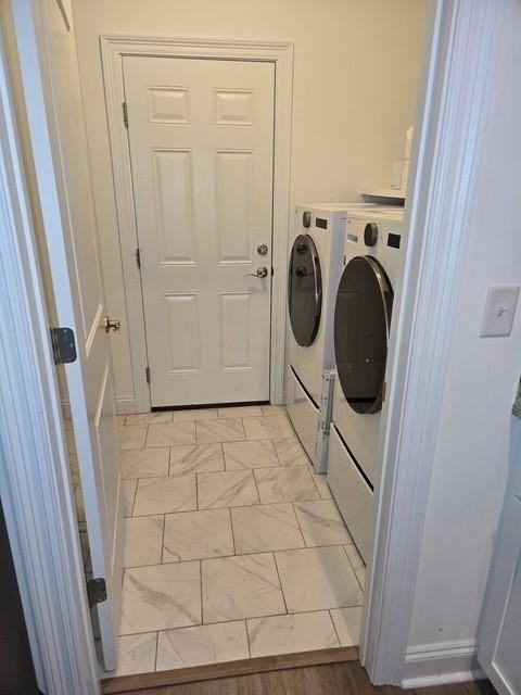1056 Pinemont Dr - Photo 5 of 10