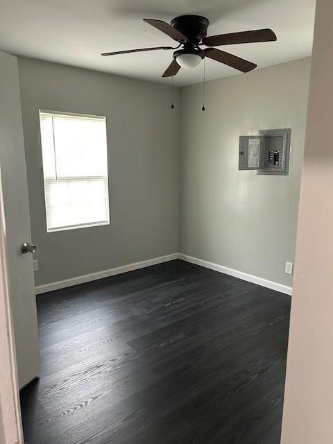 306 Grant Cir - Photo 4 of 8