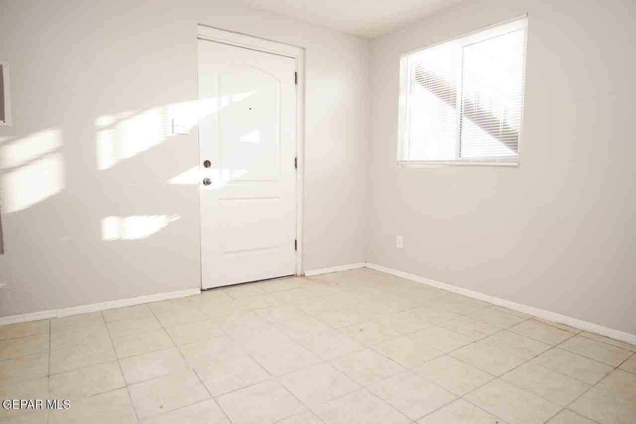 411 Dodge Rd #3 - Photo 2 of 10