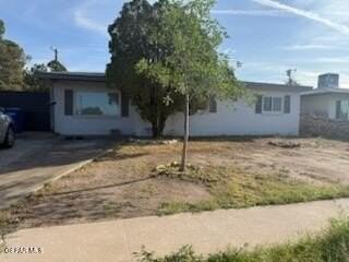 7423 Alpine Dr - Photo 4 of 10