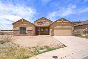 featured image of 618 Rafael Marmolejo St