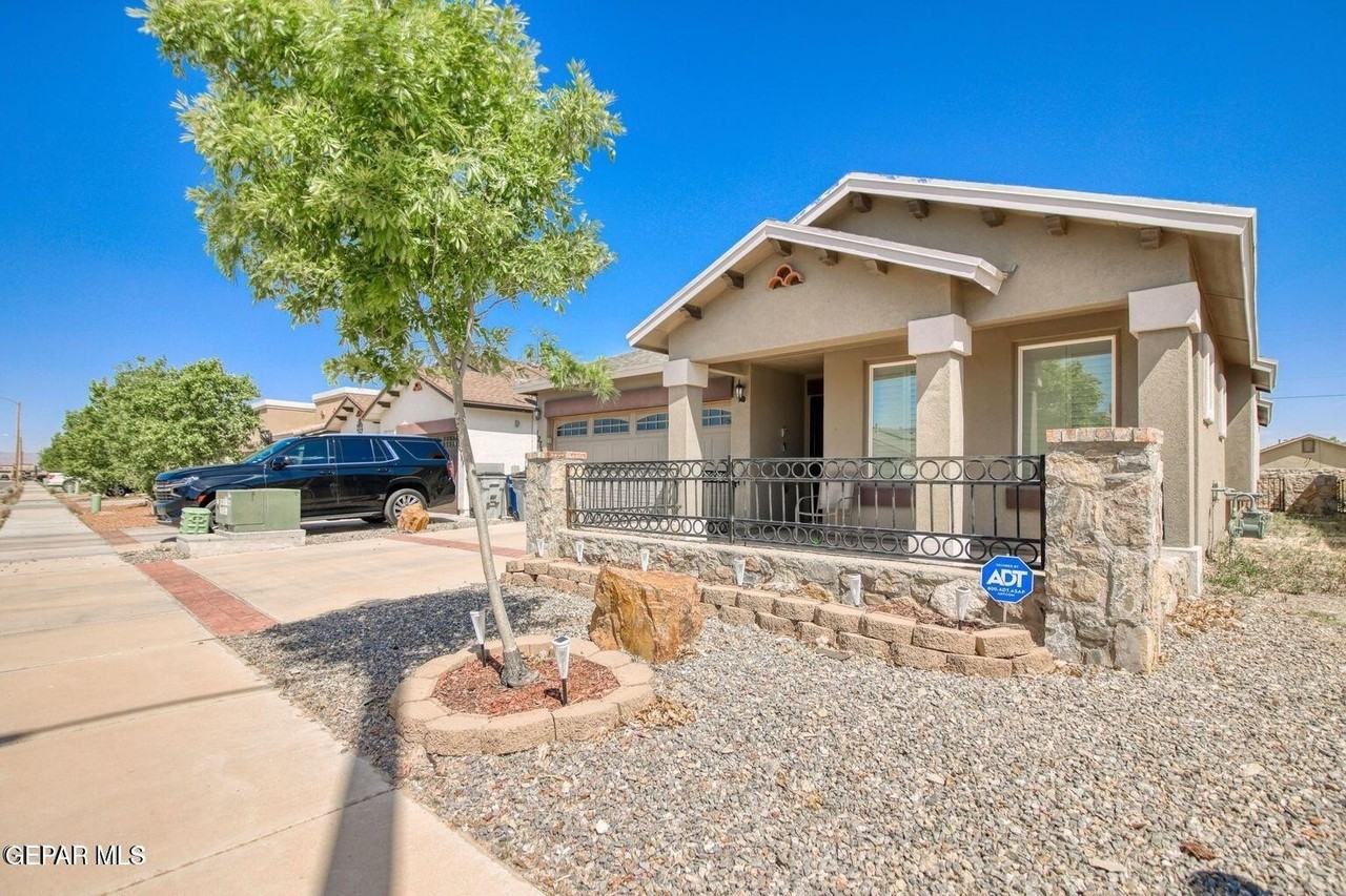 12769 Tre Maximiliano Ave - Photo 4 of 31