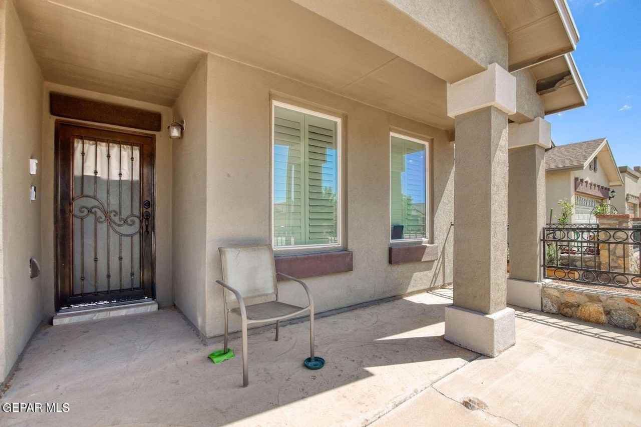 12769 Tre Maximiliano Ave - Photo 6 of 31