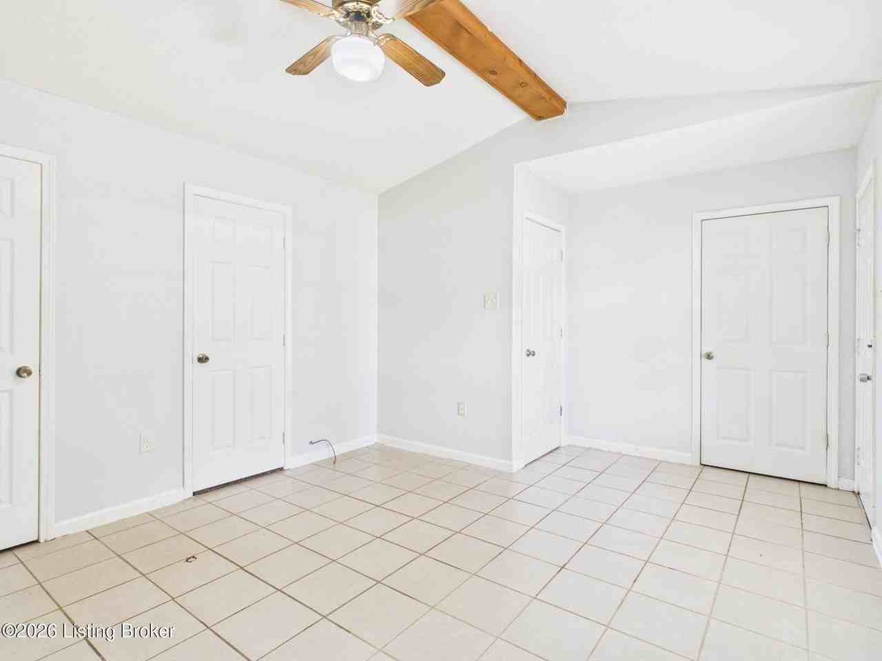 3831 Horne Ave #B - Photo 3 of 10