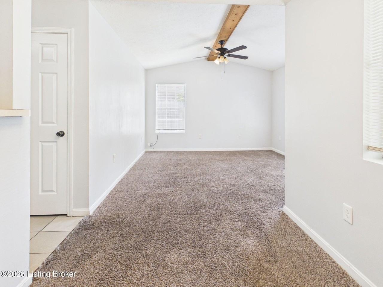 3831 Horne Ave #B - Photo 5 of 10