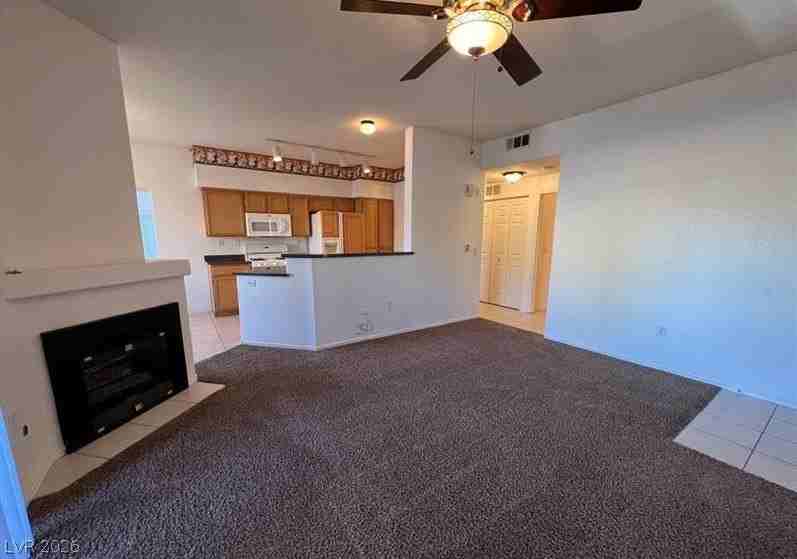 1050 E Cactus Ave #1114 - Photo 4 of 18