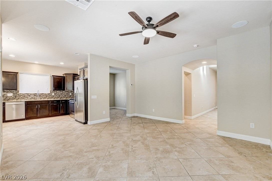 10624 Agate Knoll Ln - Photo 4 of 50