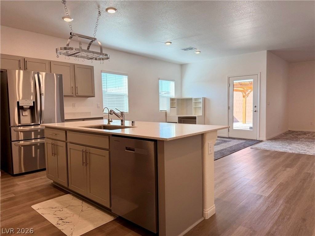 1671 Douglas Creek St - Photo 4 of 13
