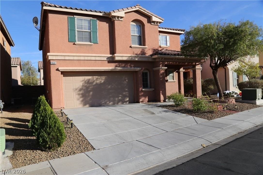 10642 Cave Ridge St - Photo 2 of 38