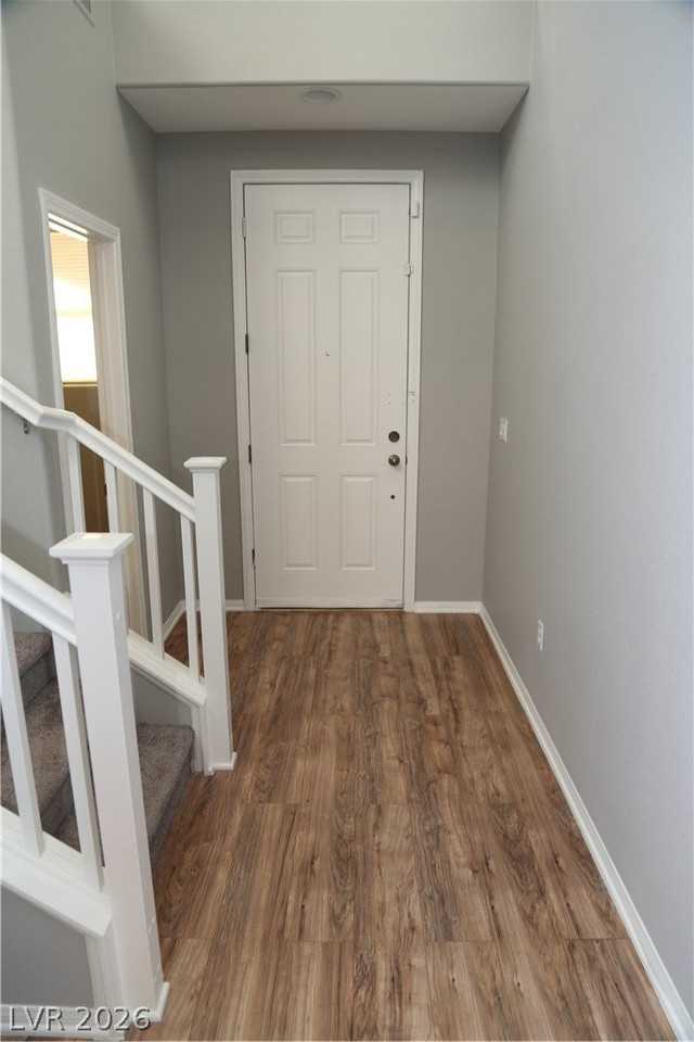 10642 Cave Ridge St - Photo 4 of 38