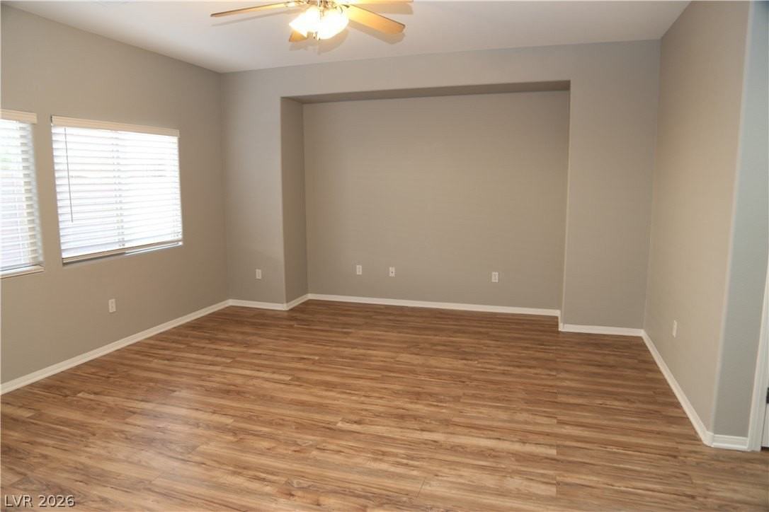 10642 Cave Ridge St - Photo 6 of 38