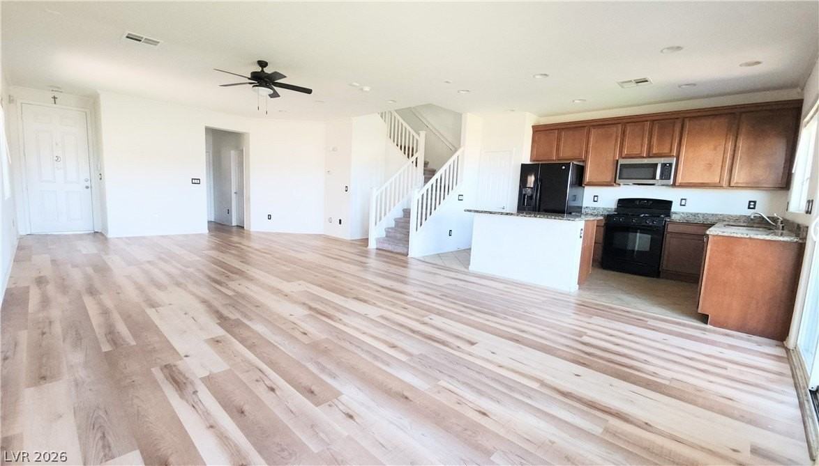 11204 Robin Park Ave - Photo 3 of 5