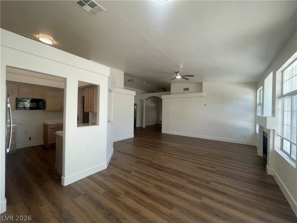 2538 Furnace Creek Ave - Photo 3 of 26