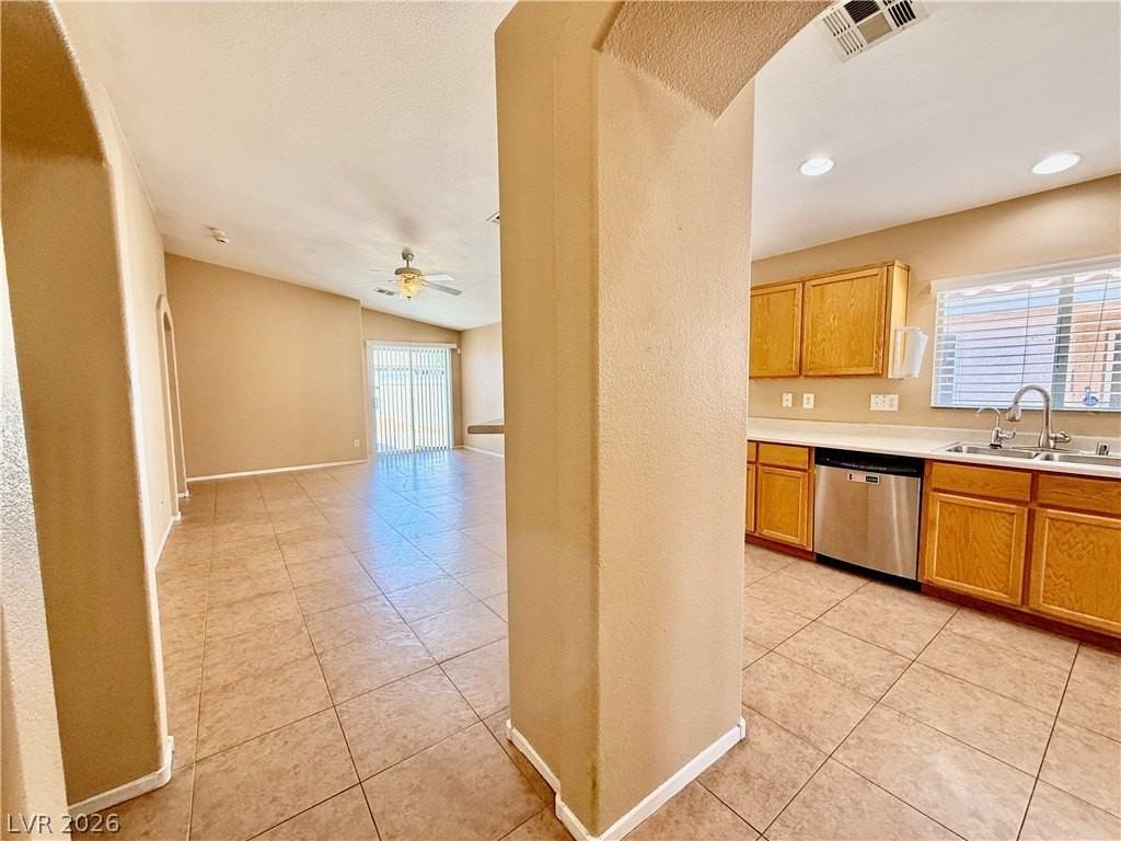 1202 Granite Ash Ave - Photo 2 of 30