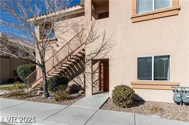 1050 E Cactus Ave #1100 - Photo 2 of 19