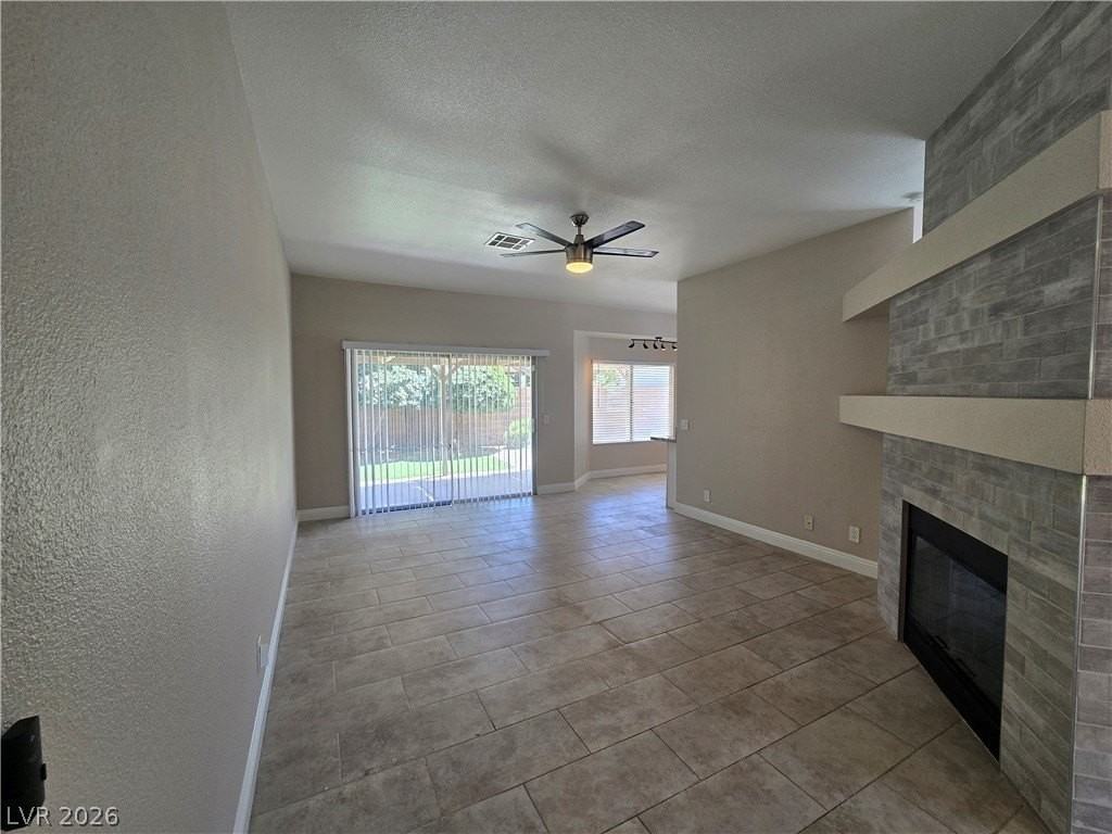 2809 Albrook Cir - Photo 5 of 36