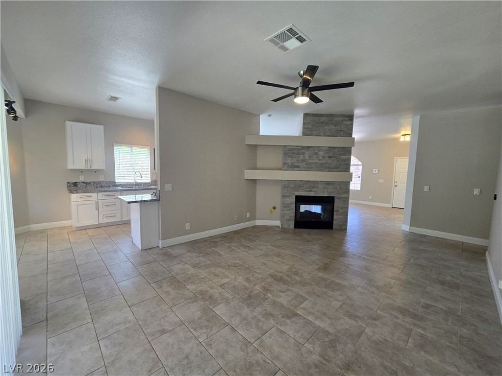 2809 Albrook Cir - Photo 7 of 36