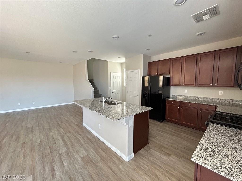 3553 Moneghetti Pl - Photo 4 of 24