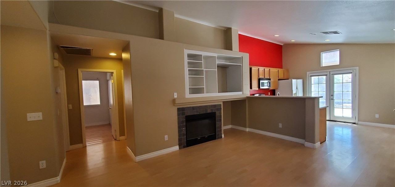 8909 Colorful Pines Ave - Photo 4 of 25