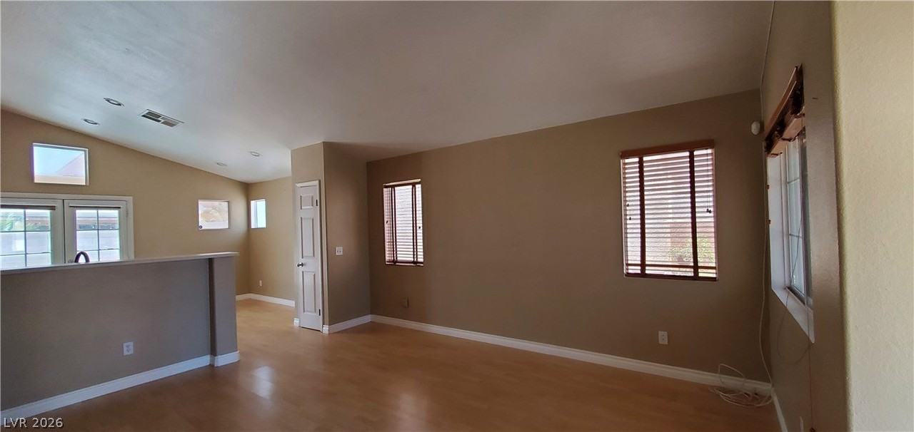 8909 Colorful Pines Ave - Photo 5 of 25