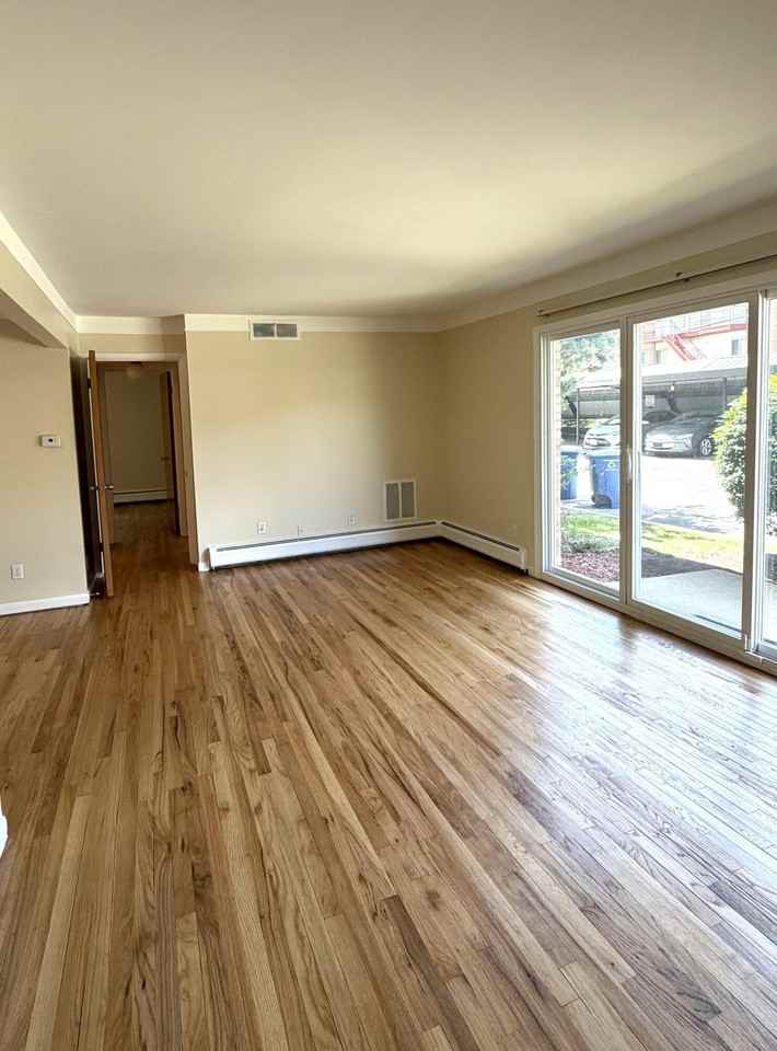 1209 Island Dr #104 - Photo 3 of 14