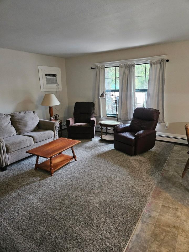 8434 Silver Lake Rd #1 - Photo 5 of 10