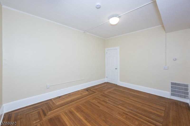 36 Main St #A - Photo 7 of 18