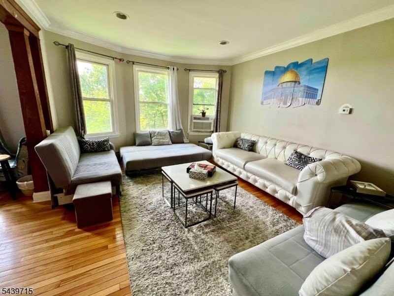 420 Lakeview Ave - Photo 2 of 13
