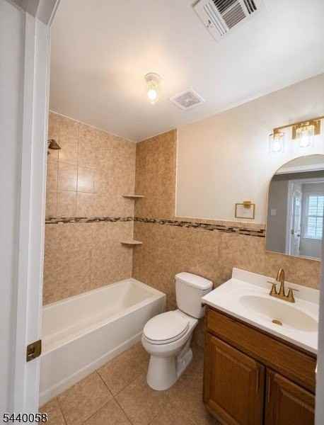 426 Marshall St - Photo 6 of 8