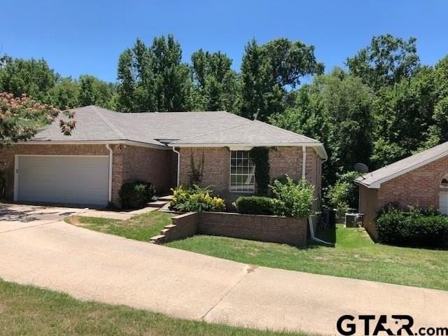 1615 Timber View Dr - Photo 2 of 20