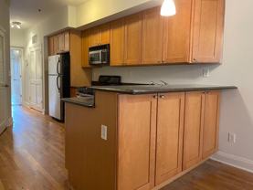 416 Monroe St #1R - Photo 1 of 1