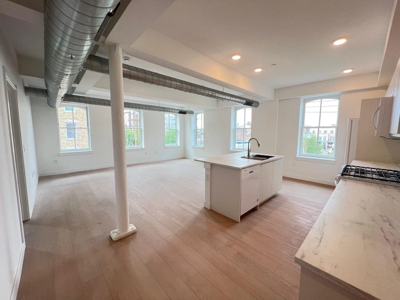 141 Christopher Columbus Dr #2 - Photo 2 of 37