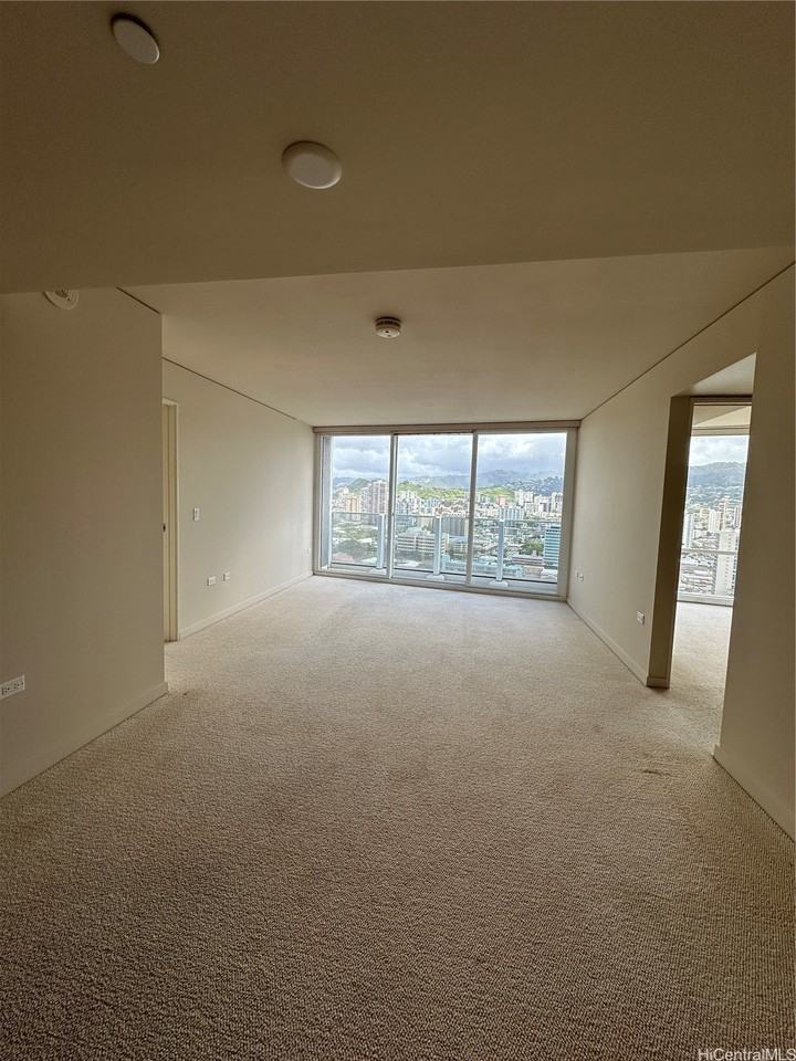 1296 Kapiolani Blvd - Photo 3 of 12