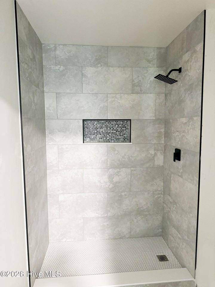 4215 Peachtree Ave - Photo 4 of 4