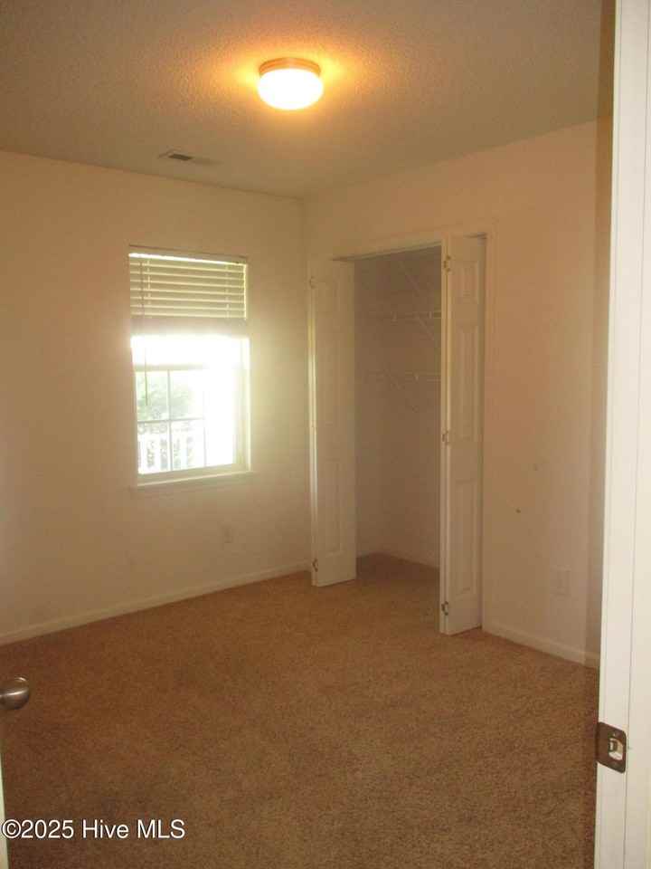 113 Poplar Ridge Rd - Photo 4 of 7