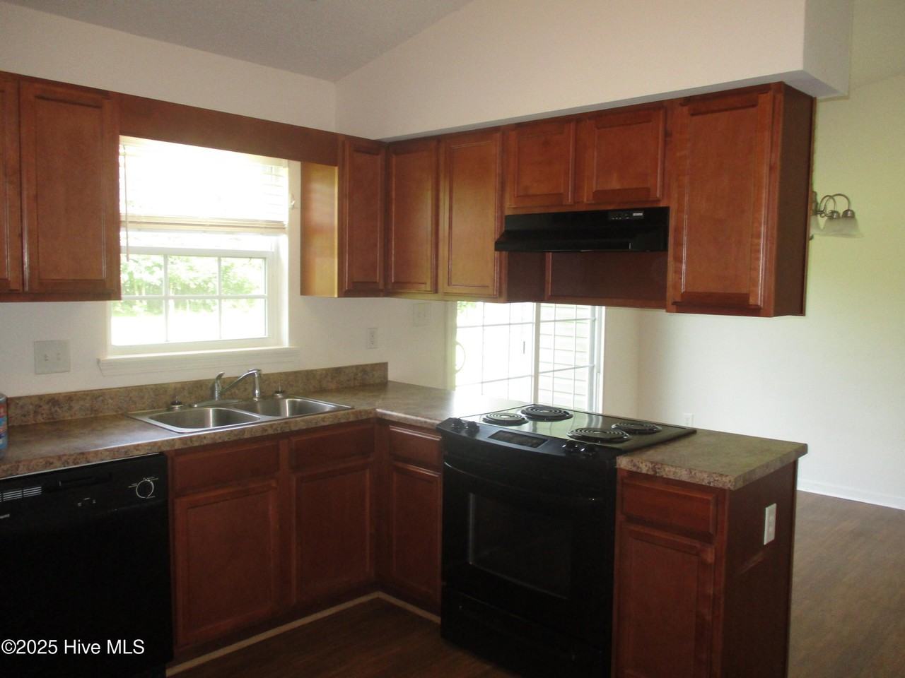 113 Poplar Ridge Rd - Photo 7 of 7