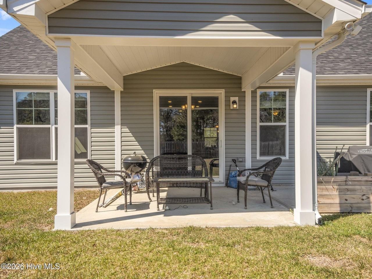 912 W Arboria Dr - Photo 6 of 50