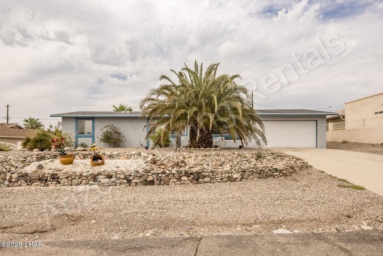 3211 Pintail Dr