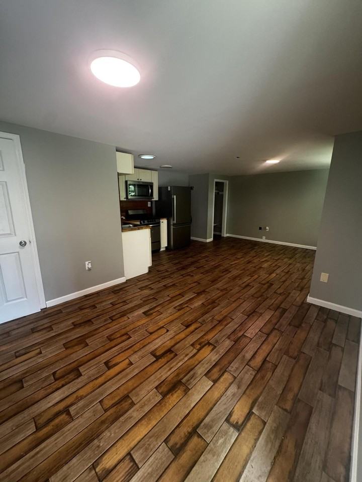 759 Dakota St #3 - Photo 2 of 9