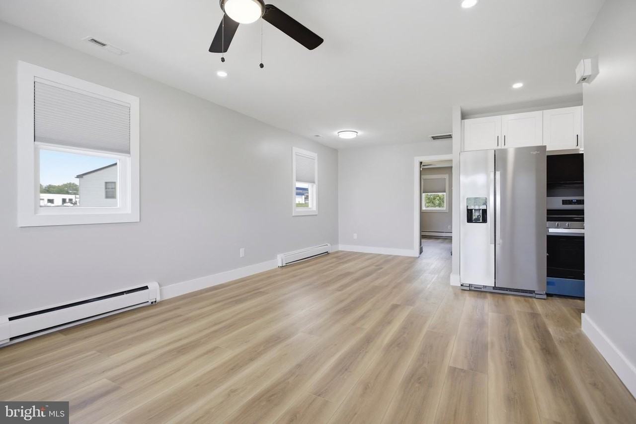 63 Aston Ct - Photo 4 of 21