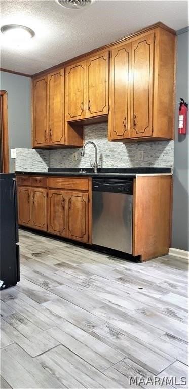 4271 Amherst Dr - Photo 5 of 22