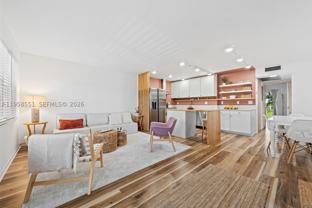 2130 Cambridge F #2130 - Photo 1 of 1