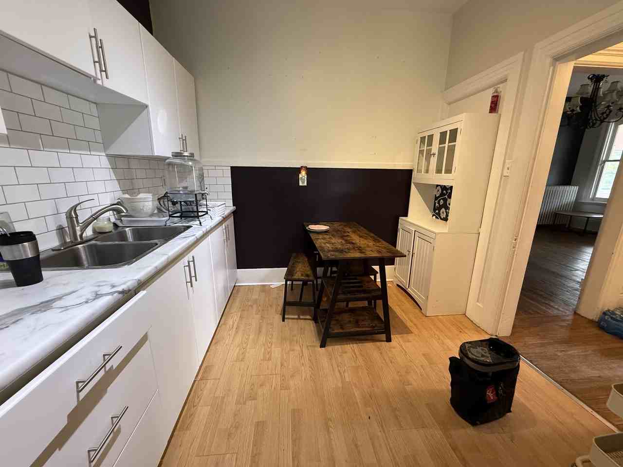 17 Peel St Uppr #2UPPER - Photo 2 of 11
