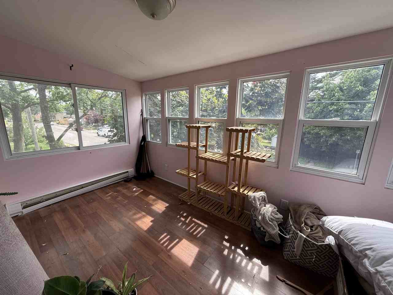 17 Peel St Uppr #2UPPER - Photo 6 of 11