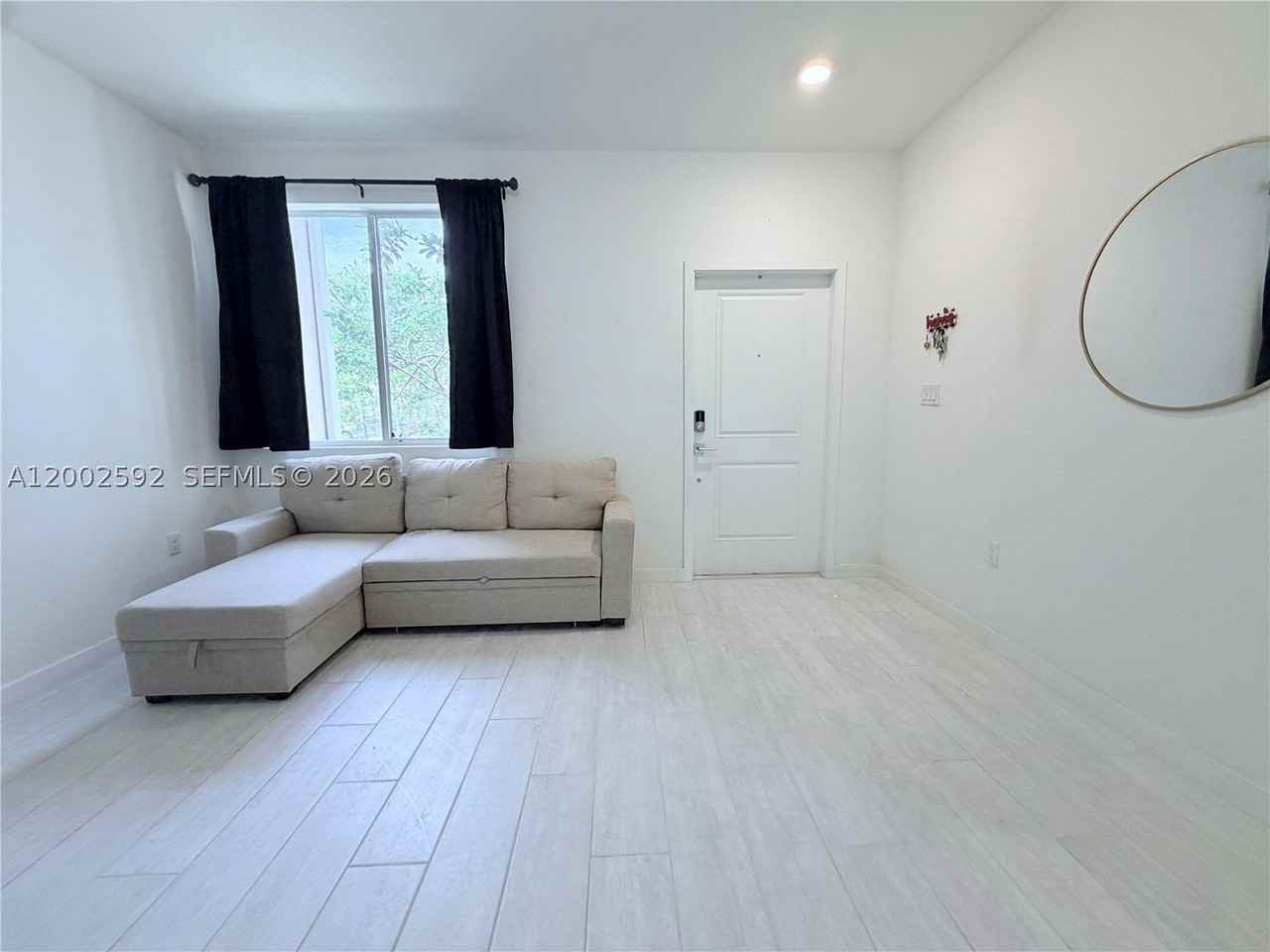 2367 Se 11th St #2367 - Photo 5 of 18