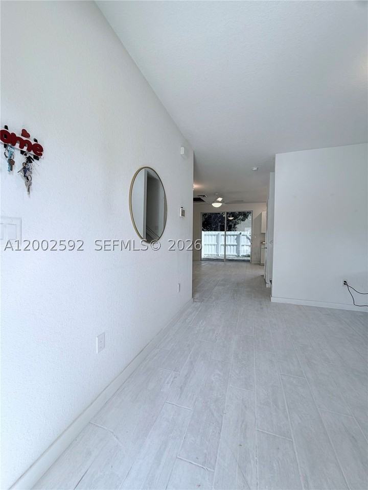 2367 Se 11th St #2367 - Photo 6 of 18