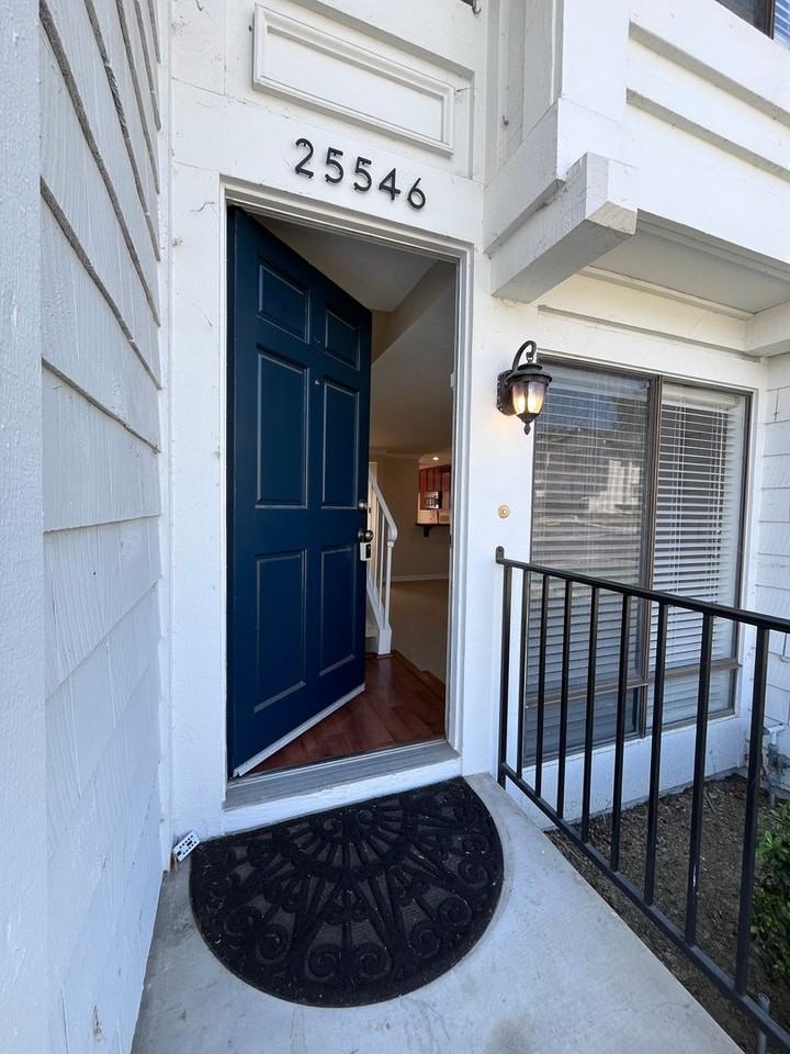 25546 Paseo La Vis - Photo 3 of 32