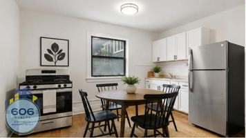 featured image of 7349 N Damen Ave